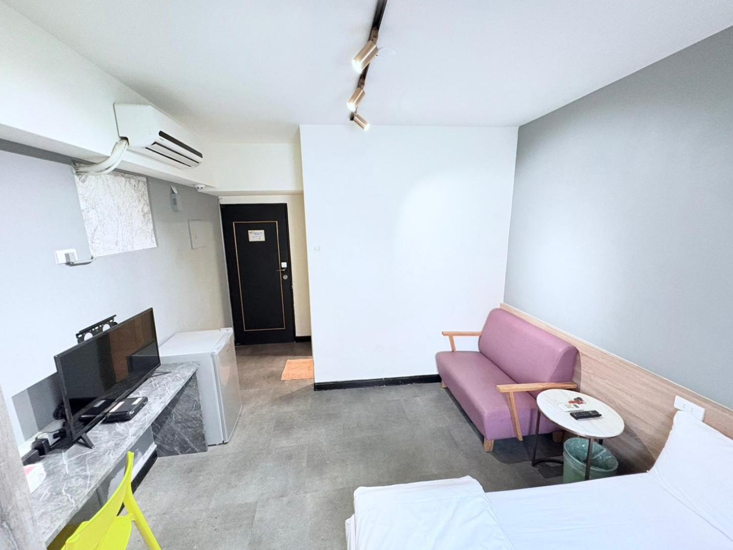 Fengjia Gift Box Homestay Taichung Exterior foto