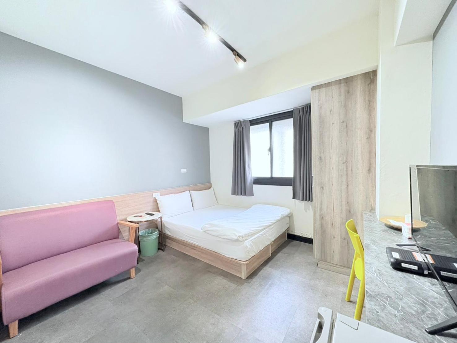 Fengjia Gift Box Homestay Taichung Exterior foto