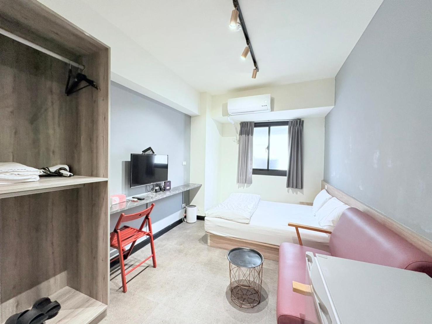 Fengjia Gift Box Homestay Taichung Exterior foto